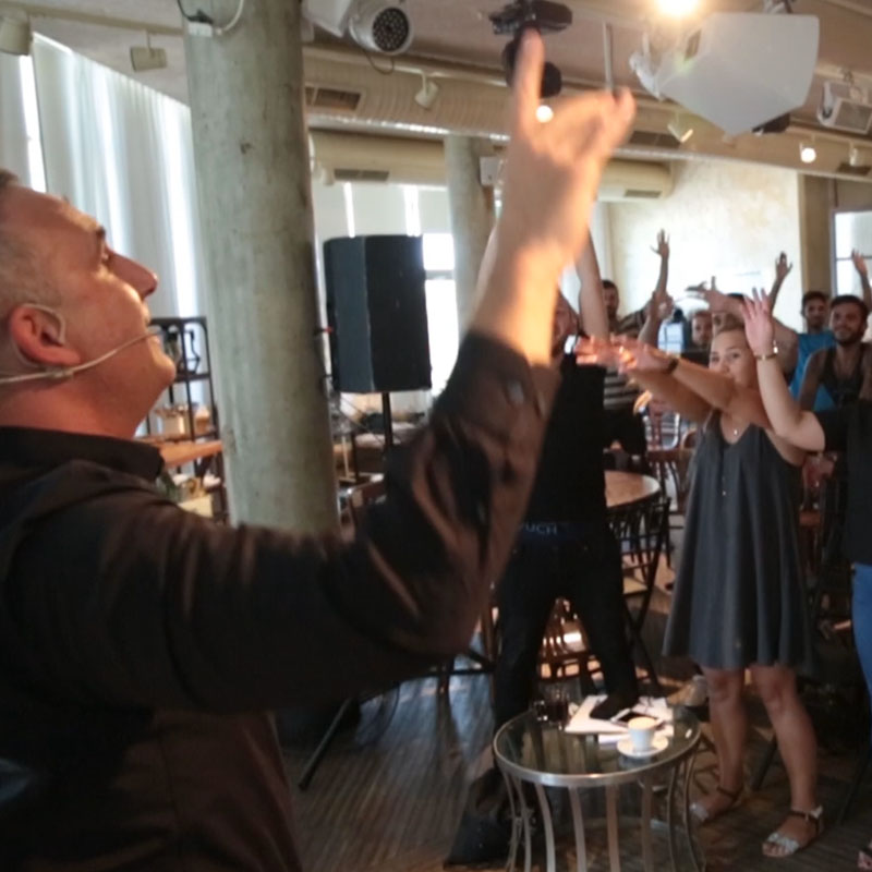 img_0007_6V6A2121.MOV.Still009